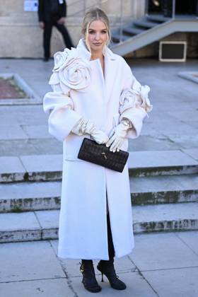 PFW Elie Saab Arrivals Leonie Hanne attending the Elie Saab Womenswear Fall Winter 2025-2026 show as part of Paris Fashion Week in Paris, France on March 08, 2025. Photo by Aurore Marechal ABACAPRESS.COM Paris France  Copyright: xMarechalxAurore ABACAx