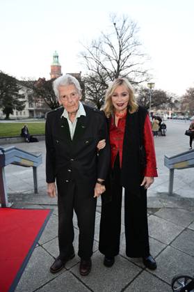 Klaus Bresser with his wife Evelyn Bresser at the premiere of the play Sherlock Holmes The Moriarty Case at the Komödie am Kurfürstendamm in the Ernst Reuter Saal Berlin, 09 03 2025 Berlin Germany Copyright: xMatthiasxWehnertx