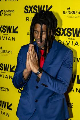March 11, 2025, Austin, Tx, United States of America: Actor FLYING LOTUS on the red carpet for the SXSW 2025 movie premier of Ash on March 11, 2025 at the Paramount Theater in Austin, Texas. Austin United States of America - ZUMAw132 20250311_zap_w132_027 Copyright: xTomxWalkox