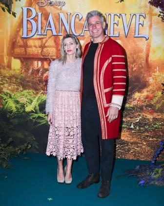 Milan, Photocall for the premiere of the Disney film Snow White Milan, Photocall for the premiere of the Disney film Snow White In the photo: Francesco Toldo with his wife Manuela Pozza Milan  Copyright: xIPA ABACAx