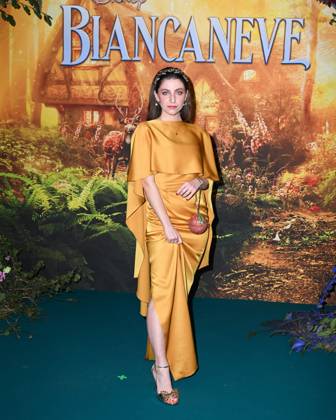 Milan, Photocall for the premiere of the Disney film Snow White Milan, Photocall for the premiere of the Disney film Snow White In the photo: Eleonora Segaluscio in Aerenica dress, Romantica bag, Loriblu shoes and Pandora necklace Milan  Copyright: xIPA ABACAx