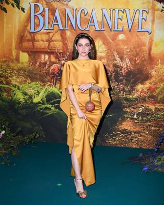 Milan, Photocall for the premiere of the Disney film Snow White Milan, Photocall for the premiere of the Disney film Snow White In the photo: Eleonora Segaluscio in Aerenica dress, Romantica bag, Loriblu shoes and Pandora necklace Milan  Copyright: xIPA ABACAx