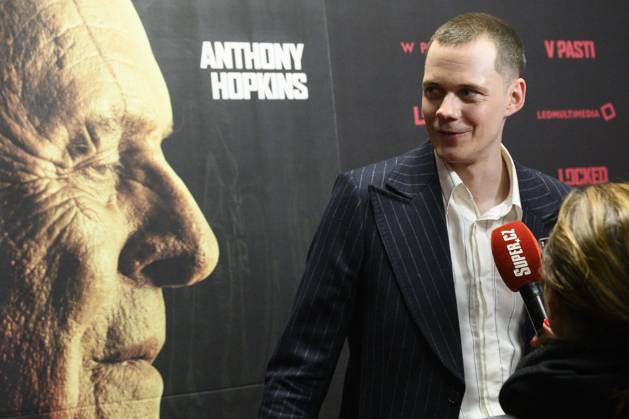 Actor Bill Skarsgard answers journalist questions before the premiere of the American thriller Locked, Prague, Czech Republic, March 26, 2025. (CTKxPhoto MichalxKamaryt) CTKPhotoP2025032608271  CTKPhotoP2025032608271