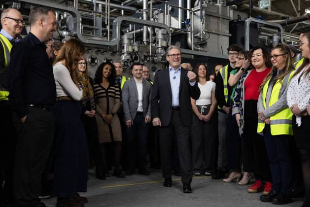 Prime Minister Keir Starmer visits Camira Fabrics 28 03 2025. Mirfield , United Kingdom. Prime Minister Keir Starmer visits Camira Fabrics following an announcement to deliver rail investment in the North., Credit:Lauren Hurley Avalon United Kingdom, West Yorkshire, Mirfield, 10 Downing Street  Copyright: xLaurenxHurleyx xAvalonx 0980679144