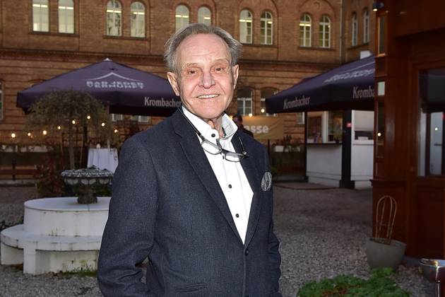 remiere of Ursli Pfister Peggy March, Mrs. Huggenberger and me Premiere Ursli Pfister, Peggy March, Mrs. Huggenberger and me Georg Preusse Arrival at the premiere of Ursli Pfister Peggy March, Mrs. Huggenberger and me Arrival at the Bar jeder Vernunft in Berlin, on 02 04 2025 Photopress Mueller