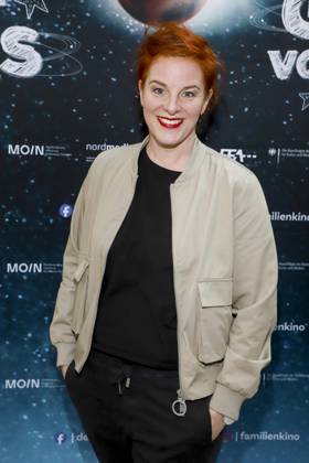 Sarah Winkenstette German film director and screenwriter on the red carpet at the movie premiere Gruesse vom Mars at Zeise Cinemas on 02 04 2025 in Hamburg Hamburg Germany