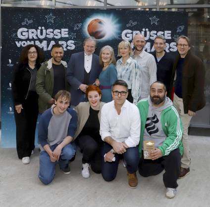 Katrin Mersmann, Cem Ali Gueltekin, Michael Wittenborn, Heidi Kriegeskotte, Anette Unger, Sven Rudat, Sebastian Grusnick, Thomas Moeller, Jona Volkmann, Sarah Winkenstette, Alexander Geisselmann, Kailas Mahadevan as guests on the red carpet at the movie premiere Gruesse vom Mars at Zeise Cinemas on 02 04 2025 in Hamburg Hamburg Germany