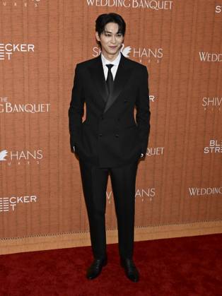 April 14, 2025, Los Angeles, California, USA: Han Gi-Chan attends The Wedding Banquet Los Angeles Premiere. Los Angeles USA - ZUMAb173 20250414_aap_b173_017 Copyright: xBillyxBennightx
