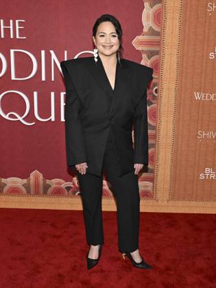 April 14, 2025, Los Angeles, California, USA: Lily Gladstone attends The Wedding Banquet Los Angeles Premiere. Los Angeles USA - ZUMAb173 20250414_aap_b173_055 Copyright: xBillyxBennightx