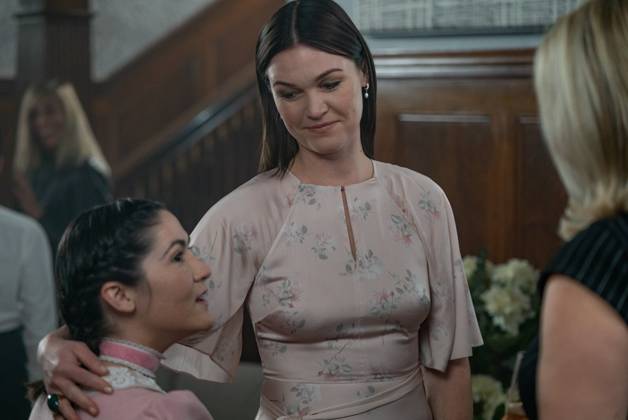 Orphan - First Kill (2022) Orphan - First Kill (2022) Isabelle Fuhrman as Leena Klammer Esther Albrig Julia Stiles as Tricia Albright EDITORIAL USE ONLY Copyright: xCAP TFSx