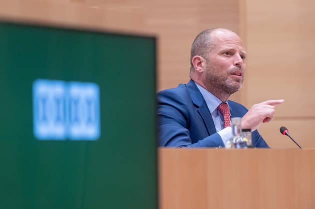 Minister of Defence and Foreign Trade Theo Francken is pictured during a session of the parliamentary commission for National Defense, at the Federal Parliament in Brussels, Wednesday 23 April 2025. Current affairs debates on the defence budget, the purchase of new F-35s and the European Defence Summit and Ukraine. JONASxROOSENS 121623219