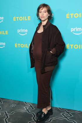 Amazon Prime Video series Etoile premiere at the Bourbon Gallery Celebrities arrive on the red carpet Avant premiere de la serie Etoile dAmazon Prime Video a la galerie Bourbon Celebrities arrive on the red carpet Lou de Laage Amazon Prime Video series Etoile premiere at the Bourbon Gallery Celebrities arrive on the red carpet Preview of the Amazon Prime Video series Etoile at the Bourbon gallery 443321 2025 04 23 Paris France  Copyright: xSebastienxFremontx xStarfacex STAR_443321_014