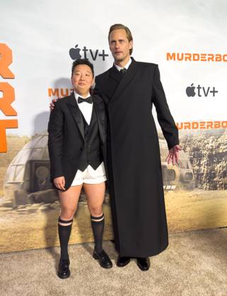 Murderbot New York Premiere L-R: Sabrina Wu, Alexander Skarsgard attends the Murderbot New York Premiere by Apple TV held at Regal Union Square Cinemas in New York City, Monday April 28, 2025. Jennifer Graylock-Graylock.com, Credit:Jennifer Graylock-Graylock.com Avalon United States, New York, New York, Regal Union Square Cinema  Copyright: xJenniferxGraylock-Graylock.comx xAvalonx 0993257982