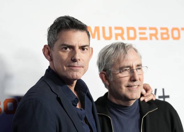Murderbot New York Premiere Director Chris Weitz, Show Runner Paul Weitz attends the Murderbot New York Premiere by Apple TV held at Regal Union Square Cinemas in New York City, Monday April 28, 2025. Jennifer Graylock-Graylock.com, Credit:Jennifer Graylock-Graylock.com Avalon United States, New York, New York, Regal Union Square Cinema  Copyright: xJenniferxGraylock-Graylock.comx xAvalonx 0993249271