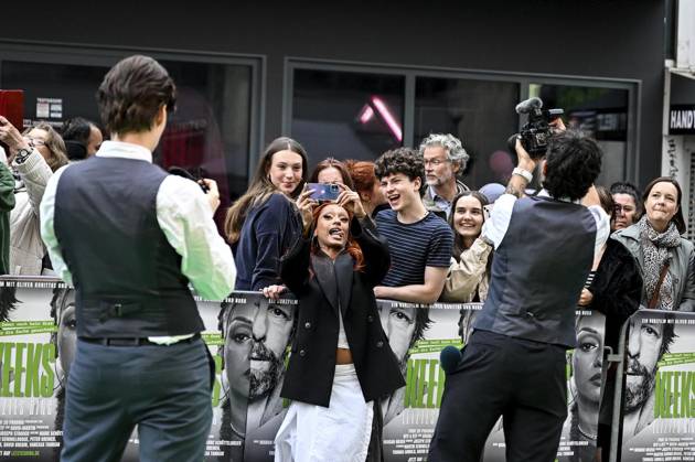 Keeks letztes Ding Bang Boom Bang star Oliver Korittke comes to Essens Lichtburg with short film world premiere FOR EDITORIAL PURPOSES ONLY EDITORIAL USE ONLY p Musician and actress Nura stands in front of the Lichtburg in Essen Germany NRW Essen on Sunday, May 04, 2025 at the Keeks letztes Ding short film world premiere Copyright VladimirxWegener Copyright: VladimirxWegener doc80ht0q0kpmt10dgv7i6q ,EDITORIAL USE ONLY Copyright: VladimirxWegener