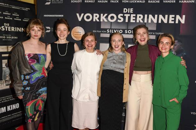 Berit Vander, Kriemhild Hamann, Emma Falck, Elisa Schlott, Thea Rasche and Olga Von Luckwald actresses as guests on the red carpet at the cinema film premiere Die Vorkosterinnen at Kino Babylon on 05 05 2025 in Berlin Berlin Germany