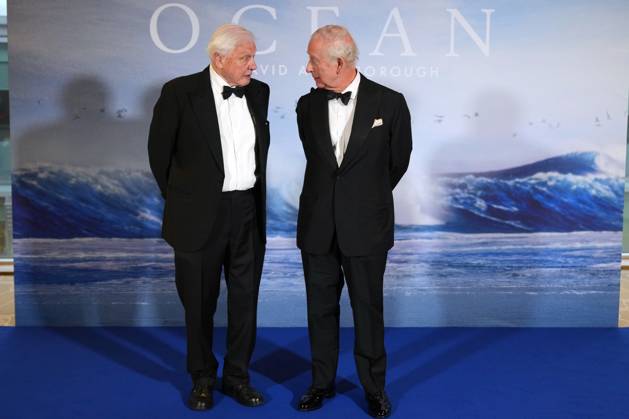 King Charles III attends David Attenborough s film premiere in London, 06 May 2025 London, UK, 06 May 2025: Britain s King Charles III meets broadcaster and biologist David Attenborough as he attends the Ocean with David Attenborough film premiere in London., Credit:Alastair Grant Avalon GBR, London Copyright: xAlastairxGrantx xAvalonx 0995793159