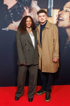 Premiere of the documentary series Max Joy Komm näher Joy Denalane and Isaiah Naledi Herre at the premiere of the documentary series Max Joy Komm näher at the Astor Film Lounge on 07 05 2025 in Berlin Copyright: xEventpressxKochanx