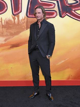 May 8, 2025, Universal City, California, USA: Josh Holloway attends the Los Angeles Premiere Of HBO Original Series Duster Universal City USA - ZUMAb173 20250508_aap_b173_016 Copyright: xBillyxBennightx