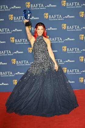 Entertainment Bilder des Tages BAFTA TV Awards, Winners, London, UK, 11 May 2025. London, UK, 11 May 2025. Dianne Buswell, winner of the P&O Cruises Memorable Moment Award for Strictly Come Dancing on the Winners Carpet at the BAFTA Television Awards with P&O Cruises at the Royal Festival Hall, London, UK., Credit:Lee Floyd Avalon UK, London, Royal Festival Hall Copyright: xLeexFloydx xAvalonx 0998025152