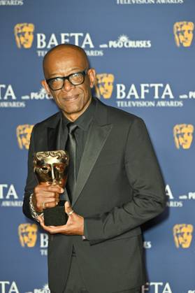 BAFTA TV Awards, Winners, London, UK, 11 May 2025. London, UK, 11 May 2025. Lennie James poses with the Leading Actor Award for Mr Loverman on the Winners Carpet at the BAFTA Television Awards with P&O Cruises at the Royal Festival Hall, London, UK., Credit:Lee Floyd Avalon UK, London, Royal Festival Hall Copyright: xLeexFloydx xAvalonx 0998026619