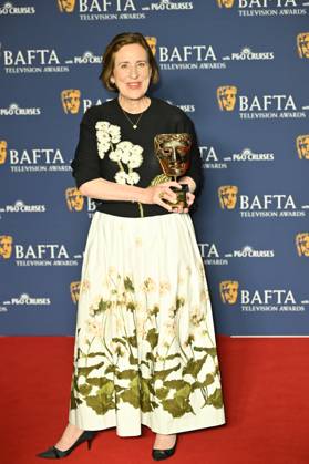 BAFTA TV Awards, Winners, London, UK, 11 May 2025. London, UK, 11 May 2025. Kirsty Wark poses with the Fellowship Award on the Winners Carpet at the BAFTA Television Awards with P&O Cruises at the Royal Festival Hall, London, UK., Credit:Lee Floyd Avalon UK, London, Royal Festival Hall Copyright: xLeexFloydx xAvalonx 0998026851