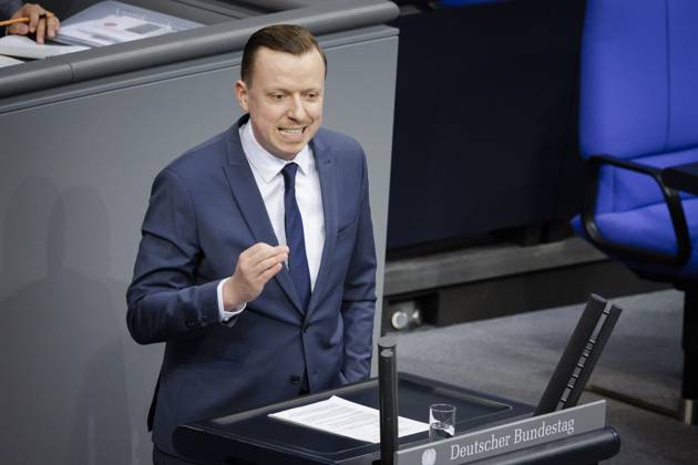 Adis Ahmetovic, SPD, Member of the Bundestag, speaks in the Bundestag Berlin, 23 05 2025 Berlin Germany Copyright: xThomasxTrutschelx