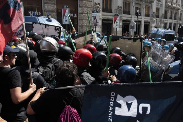 Photo IPP Diego Nangano Cappello Rome 26 05 2025 Demonstration Against the Security DDL in the photo moment of tension during the demonstration Italy Photo Press World Copyright