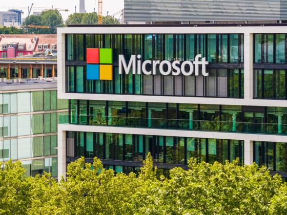 MÜNCHEN, DEUTSCHLAND 25. MAI 2025 Microsoft-Logo am Bürogebäude des Unternehmens in München, Deutschland Microsoft-Logo am Bürogebäude des Unternehmens in München, Deutschland Copyright: xx