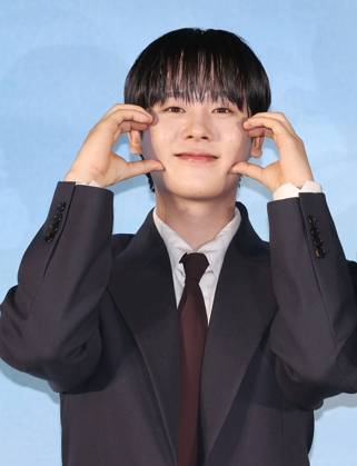 S. Korean actor Lee Jung-ha S. Korean actor Lee Jung-ha South Korean actor Lee Jung-ha, who stars in the wavve s drama ONE: High School Heroes, poses for a photo during a publicity event in Seoul on May 28, 2025. The eight-episode series will be released worldwide on May 30. (Yonhap) 2025-05-29 06:48:04 < 1980-2025 YONHAPNEWS AGENCY. .> ¼¿ïƯº°½Ã EDITORIAL USE ONLY Copyright: xx PYH2025052820880034400 YonhapxNewsx yonphotos241583