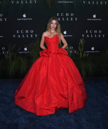 June 4, 2025, New York, Ny, USA: Sydney Sweeney attends the New York Special Screening AppleTV+s Echo Valley at AMC Lincoln Square 13 in New York. June 4, 2025. New York USA - ZUMAp281 20250604_zea_p281_027 Copyright: xPhotoxImagexPressx