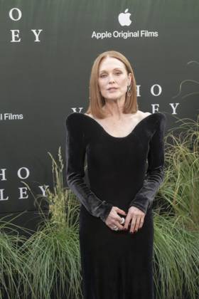 Echo Valley New York Premiere Julianne Moore attends the Echo Valley New York premiere at AMC Lincoln Square 13 in New York City, USA, on June 4, 2025. New York New York United states  Copyright: xThenews2x originalFilename: thenews2-echovall250604_npCEQ.jpg