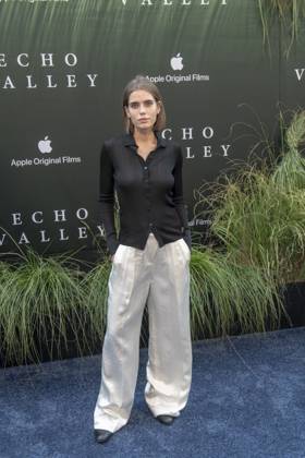 Echo Valley New York Premiere in New York, USA - 04 Jun 2025 Sif Saga attends the Echo Valley New York Premiere at AMC Lincoln Square 13. New York United States Copyright: xRonxAdarx xSOPAxImagesx _radar_echovalley_20250604_01757