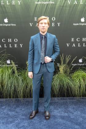 Echo Valley New York Premiere in New York, USA - 04 Jun 2025 Domhnall Gleeson attends the Echo Valley New York Premiere at AMC Lincoln Square. New York United States Copyright: xRonxAdarx xSOPAxImagesx _radar_echovalley_20250604_01990