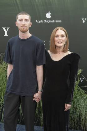 June 4, 2025, New York, United States: (L-R) Caleb Freundlich and Julianne Moore attend the Echo Valley New York Premiere at AMC Lincoln Square. New York United States - ZUMAs197 20250604_aaa_s197_482 Copyright: xRonxAdarx