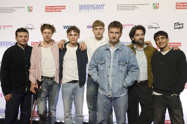 Arkadij Khaet, Arsseni Bultmann, Nico Marischka, Jonathan Kriener, Johannes Kienast, Mickey Paatzsch and Loran Alhasan at the premiere of the ZDFneo series Chabos at the 11 Series Camp Festival 2025 at the Cinenova cinema in Cologne, 05 06 2025 Foto:xR.xSchmiegeltx xFuturexImagex chabos_5647