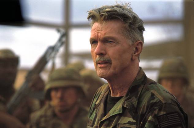 RECORD DATE NOT STATED Tears Of the Sun - filmstill TOM SKERRITT is Navy SEAL commanding officer Capt. Bill Rhodes in Tears Of the Sun Filmstill - Editorial Use Only Ref: FB Supplied by EDITORIAL USE ONLY Copyright: xSuppliedxbyxCapitalxPicturesx