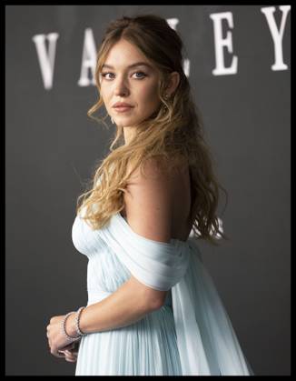 . 10 06 2025. London, United Kingdom. Sydney Sweeney arriving at the Echo Valley premiere in London. xStephenxLockx xi-Imagesx IIM-26004-0026