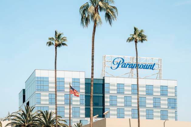 paramount Los Angeles, United States - April 04, 2025 - paramount building at the sunset boulevard of beverly hills (License=RM) Copyright: xZoonar.com FRANKxPETERSx 23465233