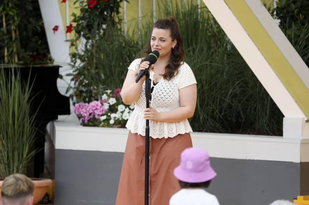 Ronja Forcher in the ARD TV show Immer wieder sonntags at Europa Park Rust, 15 06 2025 Foto:xM.xWehnertx xFuturexImagex sonntags_5616
