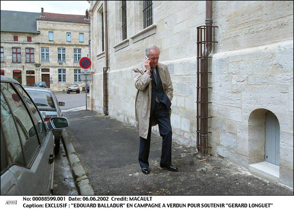 EXKLUSIV EDOUARD BALLADUR IN Kampagne A VERDUN für stützen GERARD LONGUET voll Fuß  Copyright: xJEANxLOUISxMACAULTx xBESTIMAGExJEANxLOUISxMACAULTx xBESTIMAGEx
