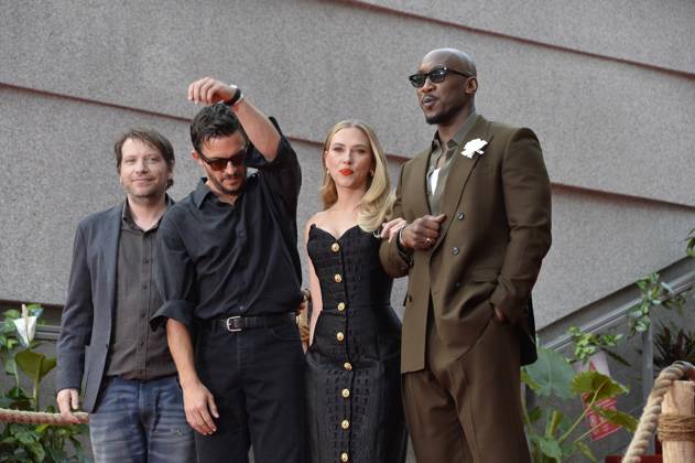 Gareth Edwards director , Jonathan Bailey, Scarlett Johansson and Mahershala Ali at the premiere of JURASSIC WORLD THE REBIRTH at the ZOO Palast in Berlin on 18 06 2025
