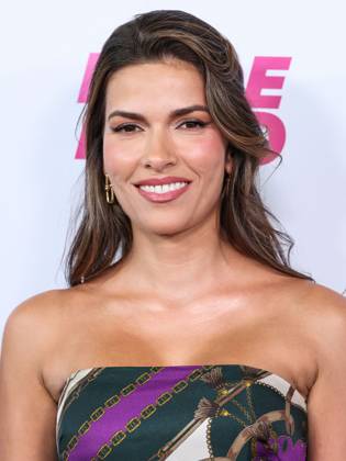 Los Angeles Premiere Of Magenta Light Studios Bride Hard Moroccan-American actress Sofia Pernas arrives at the Los Angeles Premiere Of Magenta Light Studios Bride Hard held at the DGA Theater Complex at The Directors Guild of America in Los Angeles, California, United States. DGA Theater Complex at The Directors Guild of America, Los Angeles, California, USA California United States  Copyright: xImagexPressxAgencyx originalFilename: collin-losangel250619_npJVv.jpg
