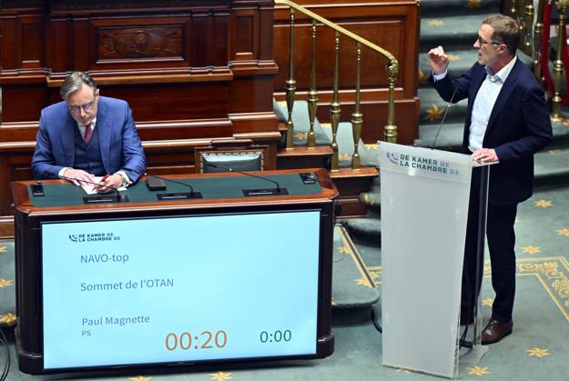 Prime Minister Bart De Wever and PS Paul Magnette pictured during a plenary session of the Chamber at the Federal Parliament in Brussels, Thursday 19 June 2025. ERICxLALMAND 127386771