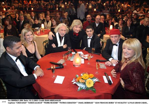 CHEB MAMI SARAH LELOUCH Gestein RICHARD PATRICK SEBASTIEN JAMEL DEBBOUZE JEAN FRANCOIS DEREK und NICOLETTA der mehr grand Kabarett VON Welt Plan Gewächshaus FEMININ Mann HUMORIST KOMISCH IMITATOR CHRONIKER SINGER Schauspieler COMEDIENER BONNET PRÄSENTATOR ANIMATOR ECHARPE JEAN FRANCOIS DEREC  Copyright: xBAHIx xBESTIMAGExBAHIx xBESTIMAGEx