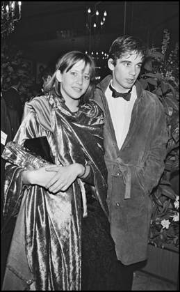 Archiv SOPHIE MARCEAU und PHILIPPE COSSO A DIE ABENDFEIER DES CESAR, SOPHIE MARCEAU CESAR VON beste Hoffnung FEMININ für DIE BOUM 2 IN 1983 Paris Frankreich  Copyright: xAGENCEx xBESTIMAGExAGENCEx xBESTIMAGEx