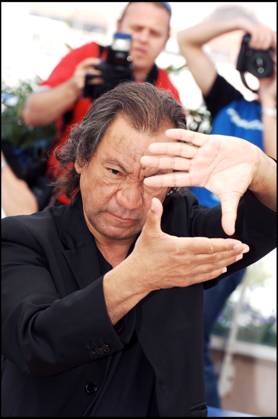 TONY GATLIF PHOTOCALL VON Film TRANSYLVANIA in der Rahmen VON 59 EME FESTIVAL VON Film von Cannes 2006 59 TH Cannes Film FESTIVAL 2006 Cannes Frankreich  Copyright: xBORDE-JACOVIDESx xBESTIMAGExBORDE-JACOVIDESx xBESTIMAGEx