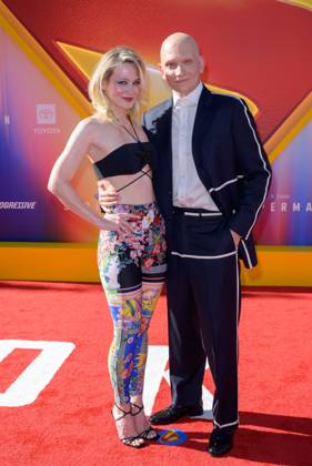 Superman Premiere - Los Angeles, USA LOS ANGELES, USA. July 07, 2025: Anthony Carrigan & Gia Olimp at the premiere for Superman at the TCL Chinese Theatre. Los Angeles CA USA  Copyright: xPaulxSmith Featureflashx