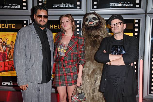 Yasin El Harrouk, Jella Haase, Milan Peschel at the SchwarzeSchafe premiere at the cinema in the Kulturbrauerei in Berlin on 15 07 2025