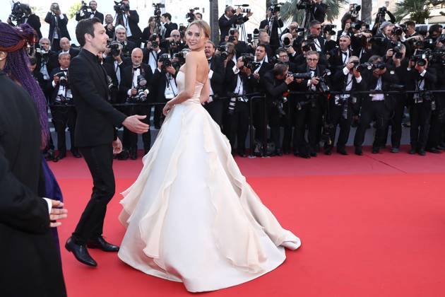 Kimberley Garner Montée des marches du film Les Filles du Soleil lors du 71ème Festival International du Film de Cannes Le 12 mai 2018 Borde Jacovides Moreau Bestimage Red carpet for the movie Girls Of The Sun during the 71th Cannes International Film festival On may 12th 2018 Cannes France Copyright: xJACOVIDES-BORDE-MOREAUx xBESTIMAGExJACOVIDES-BORDE-MOREAUx xBESTIMAGEx